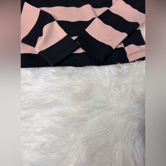 Bebe black/pink striped crop top - Picture 3 of 6